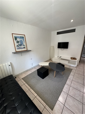 appartement à la location -   66200  LATOUR-BAS-ELNE, surface 29 m2 location appartement - APR683069